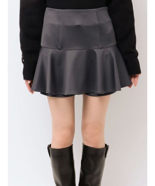 EMODA(エモダ)の「ミニフレアスカート(スカート・レディース・グレー/ブラック・MEDIUM/SMALL)」の1枚目の写真