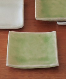 studio CLIP（スタディオクリップ）の「信楽焼 角小皿（食器）」