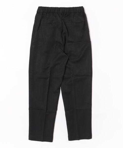 esutoreja(エストレジャ)の「テーパードセンタープレススラックス(スラックス・レディース・ホワイト/ブラウン/ブラック・S/M)」の15枚目の写真