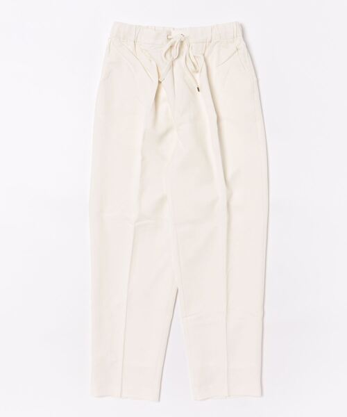 esutoreja(エストレジャ)の「テーパードセンタープレススラックス(スラックス・レディース・ホワイト/ブラウン/ブラック・S/M)」の14枚目の写真