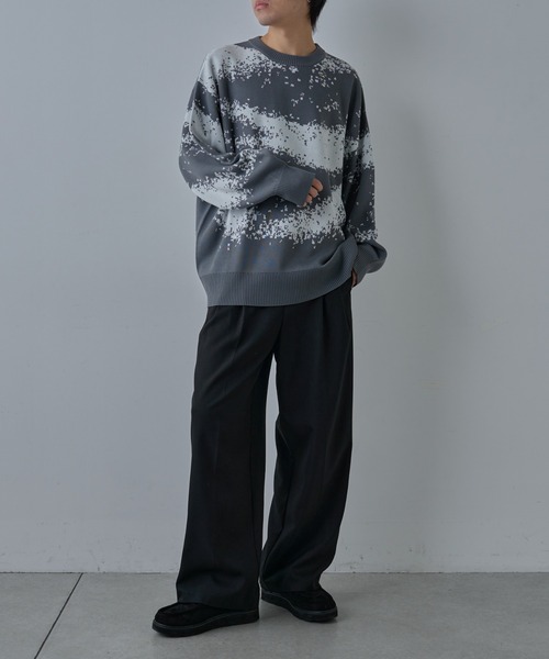 COLONY 2139（コロニートゥーワンスリーナイン）の「ピクセルパターンクルーニット（ニット/セーター・メンズ・グレー/ブラック/ネイビー・MEDIUM/LARGE）」の12枚目の写真