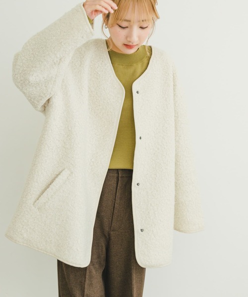 ITEMS URBANRESEARCH（アイテムズ アーバンリサーチ）の「ボアジャケット（ノーカラーコート・レディース・グレー/オフホワイト/ライトブラウン・FREE）」の21枚目の写真