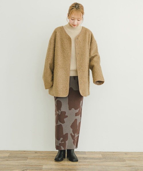 ITEMS URBANRESEARCH（アイテムズ アーバンリサーチ）の「ボアジャケット（ノーカラーコート・レディース・グレー/オフホワイト/ライトブラウン・FREE）」の9枚目の写真