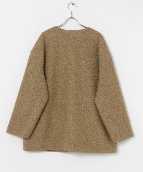 ITEMS URBANRESEARCH（アイテムズ アーバンリサーチ）の「ボアジャケット（ノーカラーコート・レディース・グレー/オフホワイト/ライトブラウン・FREE）」の15枚目の写真