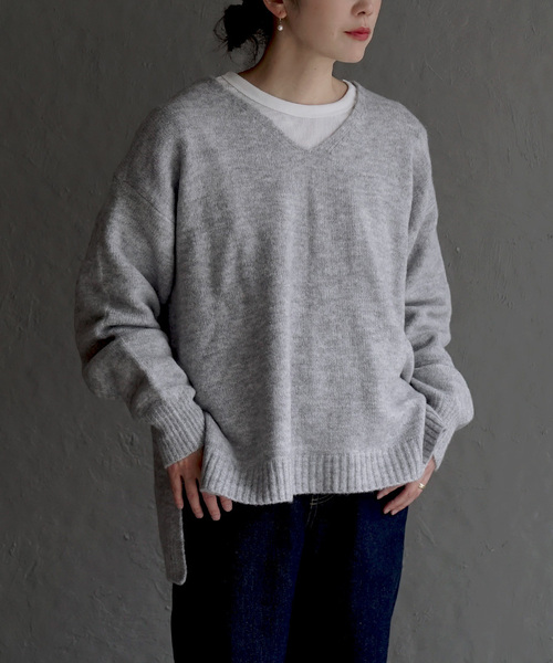 apartment department(アパートメントデパートメント)の「ワイドシルエット Vネックプルオーバー(Tシャツ/カットソー・レディース・ベージュ/ライトグレー/ブルー/アイボリー/ブラック・M)」の3枚目の写真