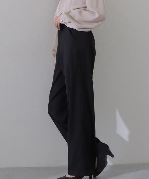 Lace Ladies（レースレディース）の「ソリッドカラー センタープリーツ ワイド パンツ（スラックス・レディース・グレイッシュベージュ/アイボリー/ブラック/ダークグレー・M/S/L）」の6枚目の写真