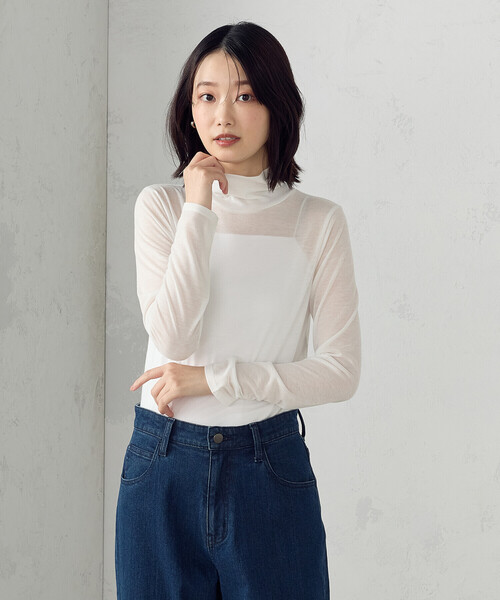 COMME CA ISM(コムサイズム)の「ニュアンス シアー ハイネックカットソー(Tシャツ/カットソー・レディース・ホワイト/ブラック・MEDIUM/LARGE)」の13枚目の写真