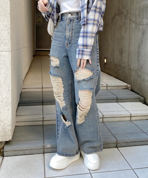 INGNI（イング）の「クラッシュデニムワイドパンツ（デニムパンツ・レディース・グレー/ブルー系その他・S/M）」の14枚目の写真