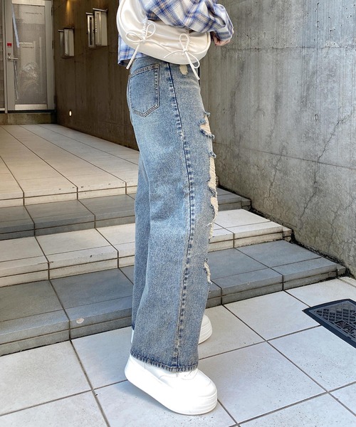 INGNI（イング）の「クラッシュデニムワイドパンツ（デニムパンツ・レディース・グレー/ブルー系その他・S/M）」の16枚目の写真