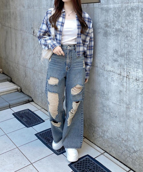 INGNI（イング）の「クラッシュデニムワイドパンツ（デニムパンツ・レディース・グレー/ブルー系その他・S/M）」の4枚目の写真