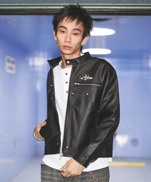 セール】メタルプレート合皮ショートバイカージャケット【UNISEX