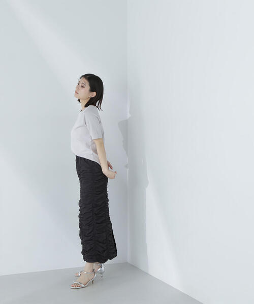 NATURAL BEAUTY BASIC(ナチュラルビューティーベーシック)の「◇ベーシックTシャツシリーズ スクエアネック(Tシャツ/カットソー・レディース・オフホワイト/グレー/ブラック・FREE)」の22枚目の写真