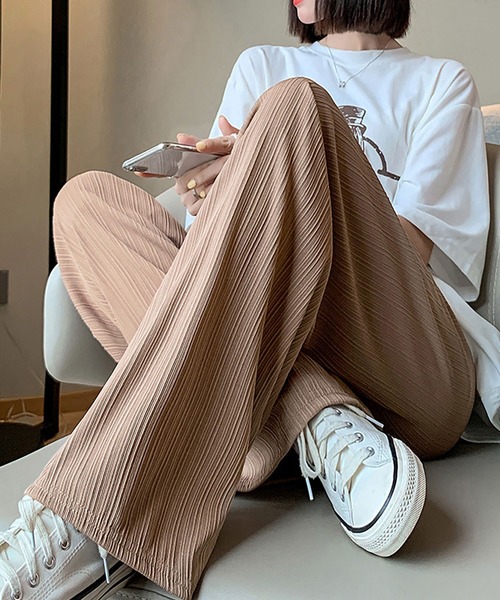 Asterellivi(アステレリビ)の「セミワイドプリーツパンツ(その他パンツ・レディース・アイボリー/グリーン/ブラック/グレー/ブラウン・M/L)」の4枚目の写真