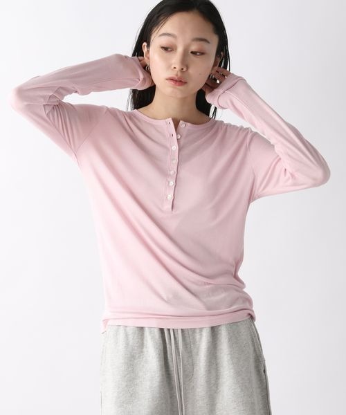 JEANASIS(ジーナシス)の「セミシアーリブヘンリー LS/326122(Tシャツ/カットソー・レディース・ホワイト/ピンク/ブラック/グレー・FREE)」の4枚目の写真