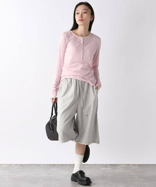 JEANASIS(ジーナシス)の「セミシアーリブヘンリー LS/326122(Tシャツ/カットソー・レディース・ホワイト/ピンク/ブラック/グレー・FREE)」の5枚目の写真