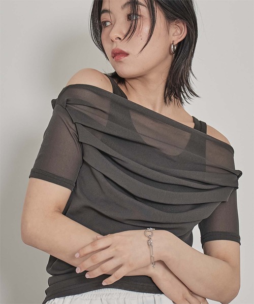 セール】オフショルシアートップス（Tシャツ/カットソー