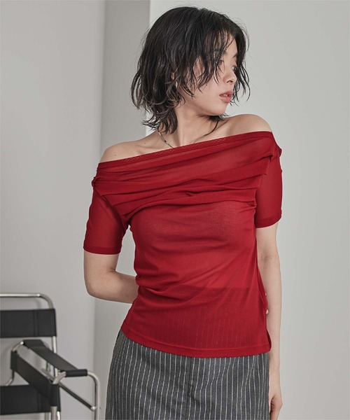 miette(ミエット)の「オフショルシアートップス(Tシャツ/カットソー・レディース・チャコール/アイボリー/レッド・FREE)」の20枚目の写真