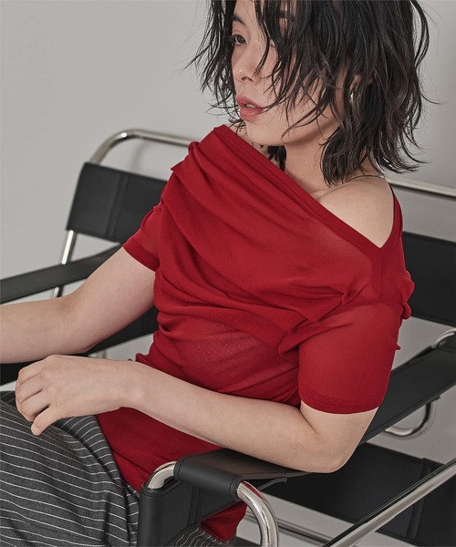 セール】オフショルシアートップス（Tシャツ/カットソー