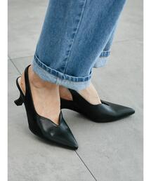 Lugnoncure | バックスリングポインテッドパンプス《2025spring catalog item》(パンプス)