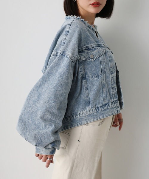 Floran(フローラン)の「ボリュームスリーブノーカラーデニムジャケット(デニムジャケット・レディース・ブルー/ブラック/ライトブルー・MEDIUM)」の6枚目の写真
