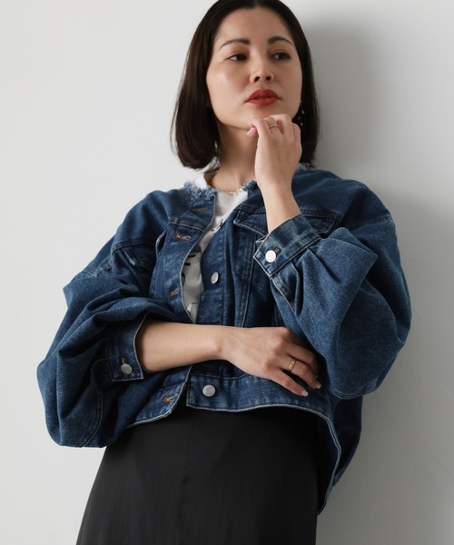 Floran(フローラン)の「ボリュームスリーブノーカラーデニムジャケット(デニムジャケット・レディース・ブルー/ブラック/ライトブルー・MEDIUM)」の11枚目の写真