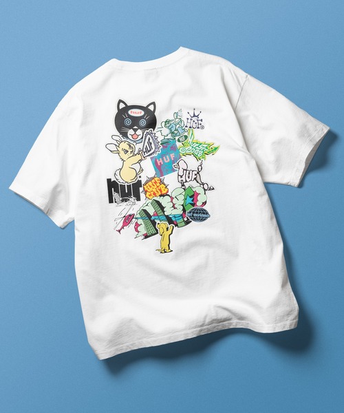 HUF : プリント半袖Tシャツ STICKER TEE / HUF ハフ プリント Tシャツ 半袖（Tシャツ