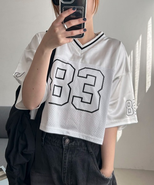 WEGO(ウィゴー)の「WEGO/【25年春夏新作】ゲームナンバリングサテンショートT(Tシャツ/カットソー・レディース・ブラック/ライトグレー/ホワイト・FREE)」の10枚目の写真