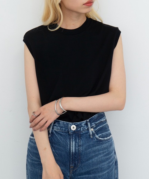 HANES（ヘインズ）の「【Hanes】KURO　スリーブレスTシャツ　HM3-B202（Tシャツ/カットソー・レディース・ブラック・S/M/L/XL）」の3枚目の写真