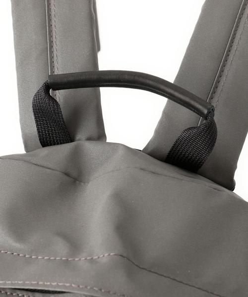 STANDARD SUPPLY（スタンダードサプライ）の「STANDARD SUPPLY（スタンダードサプライ） REFLECT DAYPACK（バックパック/リュック・メンズ・シルバー・FREE）」の14枚目の写真