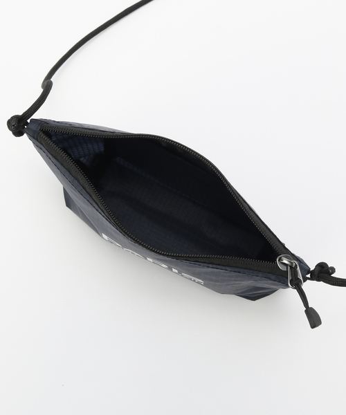 PARIS SAINT-GERMAIN（パリサンジェルマン）の「【Paris Saint-Germain / パリ・サン＝ジェルマン】 JUSTICE Nylon Sacoche PSG5414 4（ショルダーバッグ・メンズ・ネイビー・FREE）」の5枚目の写真