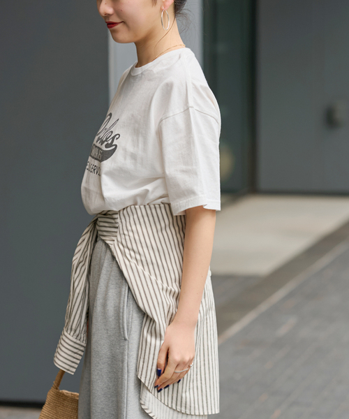 JOURNAL STANDARD relume(ジャーナルスタンダード レリューム)の「PalosロゴTEE(Tシャツ/カットソー・レディース・チャコールグレー/レッド・FREE)」の8枚目の写真