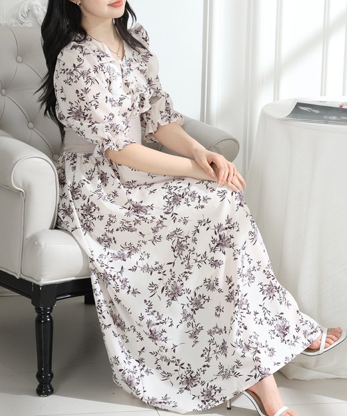Lace Ladies(レースレディース)の「フラワー プリント Vネック フリル ワンピース(ワンピース・レディース・ラベンダー/ブラック/アイボリー・FREE/S)」の8枚目の写真
