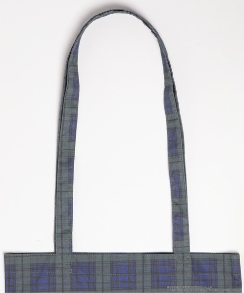 FOREVER 21(フォーエバー トゥエンティーワン)の「【ANGEL BLUE】チェックトートバッグ(トートバッグ・レディース・ネイビー/イエロー・FREE)」の15枚目の写真