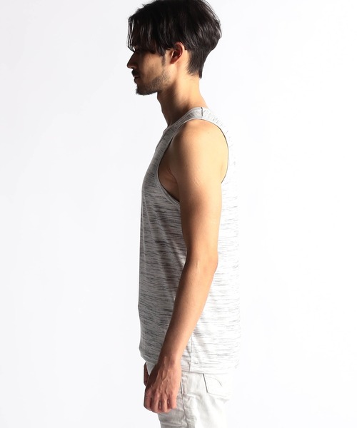 NICOLE CLUB FOR MEN（ニコルクラブフォーメン）の「ランダムテレコ・メランジ天竺タンクトップ（タンクトップ・メンズ・オレンジ/ホワイト系/ブルー系/ブラック/ネイビー/オフホワイト・LARGE/X-LARGE/MEDIUM）」の14枚目の写真