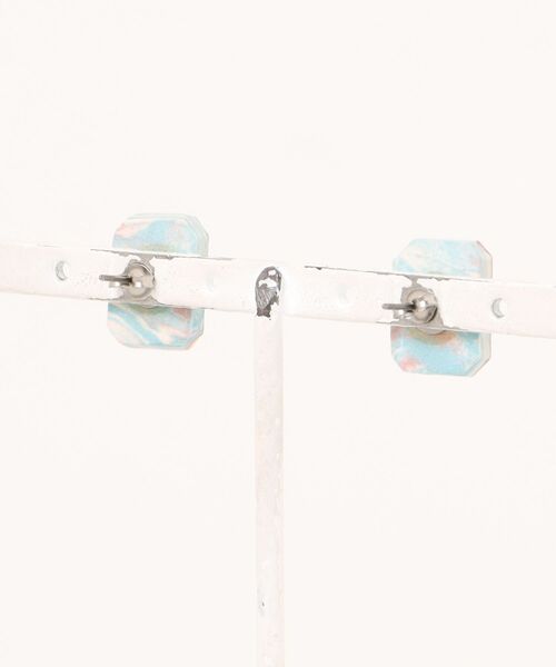 tone（トーン）の「【irodori】small jewel cut ・練り込み模様のpierce・長角（ピアス（両耳用）・レディース・その他・FREE）」の2枚目の写真
