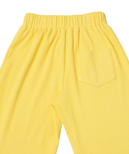 PUNYUS（プニュズ）の「リブフレアフリルパンツ（その他パンツ・レディース・グリーン/ブルー/ピンク/イエロー/ブラック・1/2/4/3）」の8枚目の写真