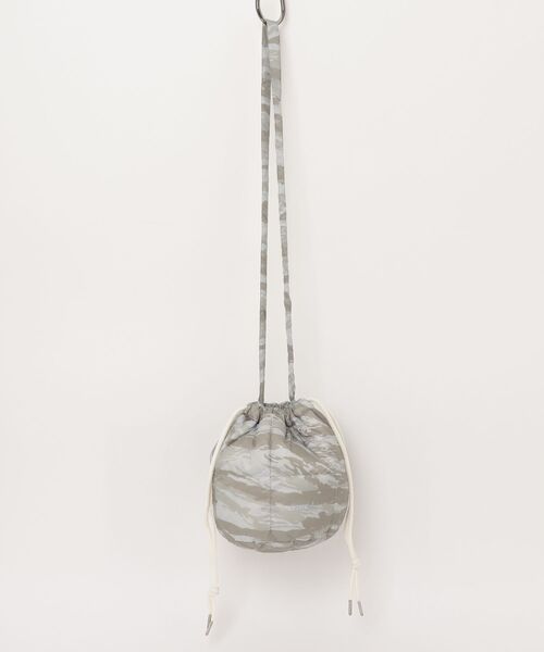 fridge（フリッジ）の「【TAION】タイオン DRAW STRING DOWN BAG-SMALL TAION-DST01-S（◯）（ショルダーバッグ・メンズ・その他3/その他2/その他/その他1・ONE SIZE）」の3枚目の写真
