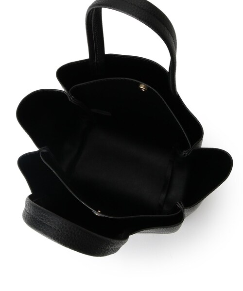 ITS'DEMO（イッツデモ）の「ベルト三層ミニトート（ハンドバッグ・レディース・イエロー/ライトベージュ/ブラック/アイボリー・00）」の10枚目の写真