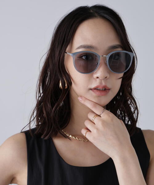 FREE'S MART(フリーズマート)の「カラーフレームサングラス(サングラス・レディース・ブルー/ブラック・フリ-)」の11枚目の写真