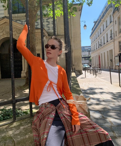 chuclla（チュクラ）の「【LONSLAN】フロントリボン リブカーデ CHLONW25a001（カーディガン/ボレロ・レディース・ブルー/ホワイト/オレンジ/ブラック/グレー・M）」の10枚目の写真