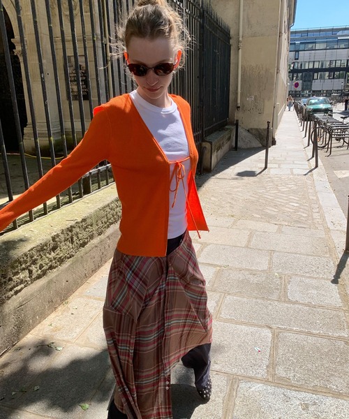 chuclla（チュクラ）の「【LONSLAN】フロントリボン リブカーデ CHLONW25a001（カーディガン/ボレロ・レディース・ブルー/ホワイト/オレンジ/ブラック/グレー・M）」の12枚目の写真