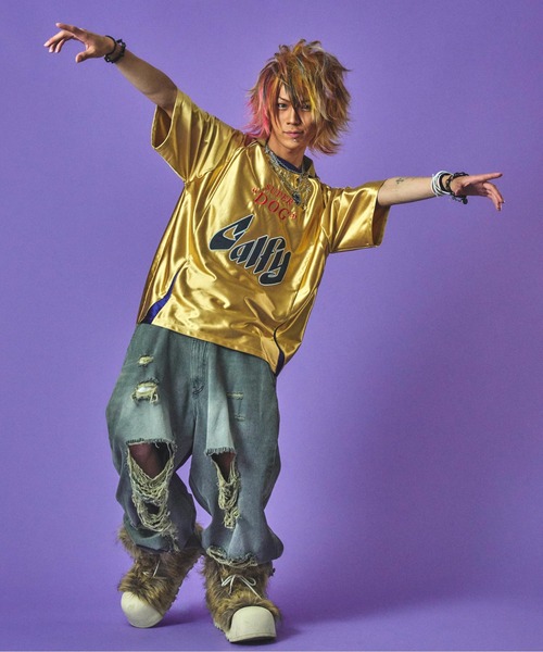 GALFY(ガルフィー)の「『GALFY/ガルフィー』売り子ユニ【Z】(Tシャツ/カットソー・レディース・ブラック/ゴールド/ホワイト・L/XL)」の17枚目の写真