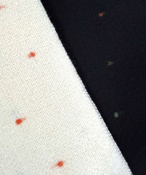 Q（キュー）の「カラフルドットストール（ストール/ショール・レディース・アイボリー/ブラック・ONE SIZE）」の4枚目の写真