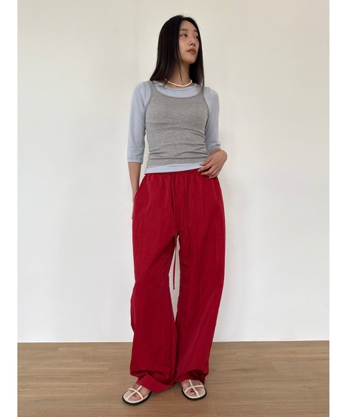 Didot.showroom（ディドット ショールーム）の「【DIDOT.】チュービーナイロンパンツ（その他パンツ・レディース・グレー/レッド/ブラック・FREE）」の3枚目の写真