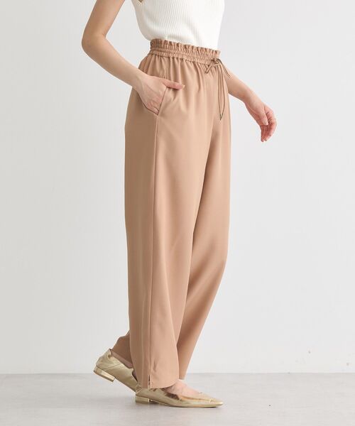 earth music&ecology(アースミュージックアンドエコロジー)の「リラックスワイドパンツ(その他パンツ・レディース・ブラック/キャメル/グレイッシュベージュ・S/M)」の10枚目の写真