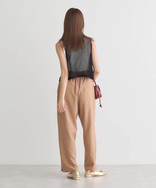 earth music&ecology(アースミュージックアンドエコロジー)の「リラックスワイドパンツ(その他パンツ・レディース・ブラック/キャメル/グレイッシュベージュ・S/M)」の15枚目の写真