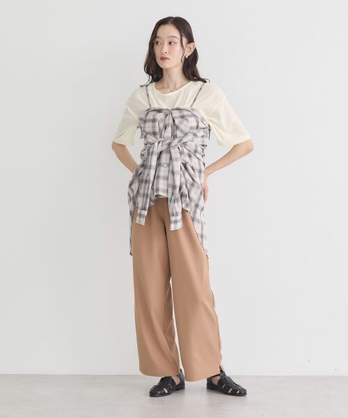 earth music&ecology(アースミュージックアンドエコロジー)の「リラックスワイドパンツ(その他パンツ・レディース・ブラック/キャメル/グレイッシュベージュ・S/M)」の22枚目の写真