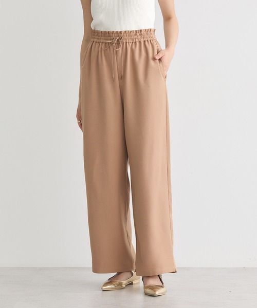earth music&ecology(アースミュージックアンドエコロジー)の「リラックスワイドパンツ(その他パンツ・レディース・ブラック/キャメル/グレイッシュベージュ・S/M)」の1枚目の写真