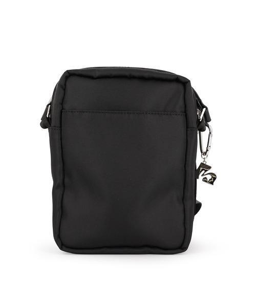 MURUA（ムルーア）の「MURUA(ムルーア)ミニショルダーバッグ MR-B1381 撥水ツイル・カジュアル（ショルダーバッグ・レディース・ブラック・FREE）」の4枚目の写真