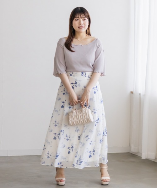 CLETTE（クレット）の「メローリブニット（ニット/セーター・レディース・ブラック/グレイッシュベージュ/オフホワイト・4L/3L/LL）」の17枚目の写真